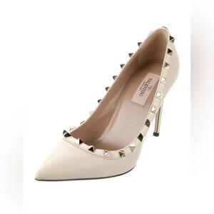 Valentino Rockstud Décolleté Ivory Leather heels - Size 36 - good condition